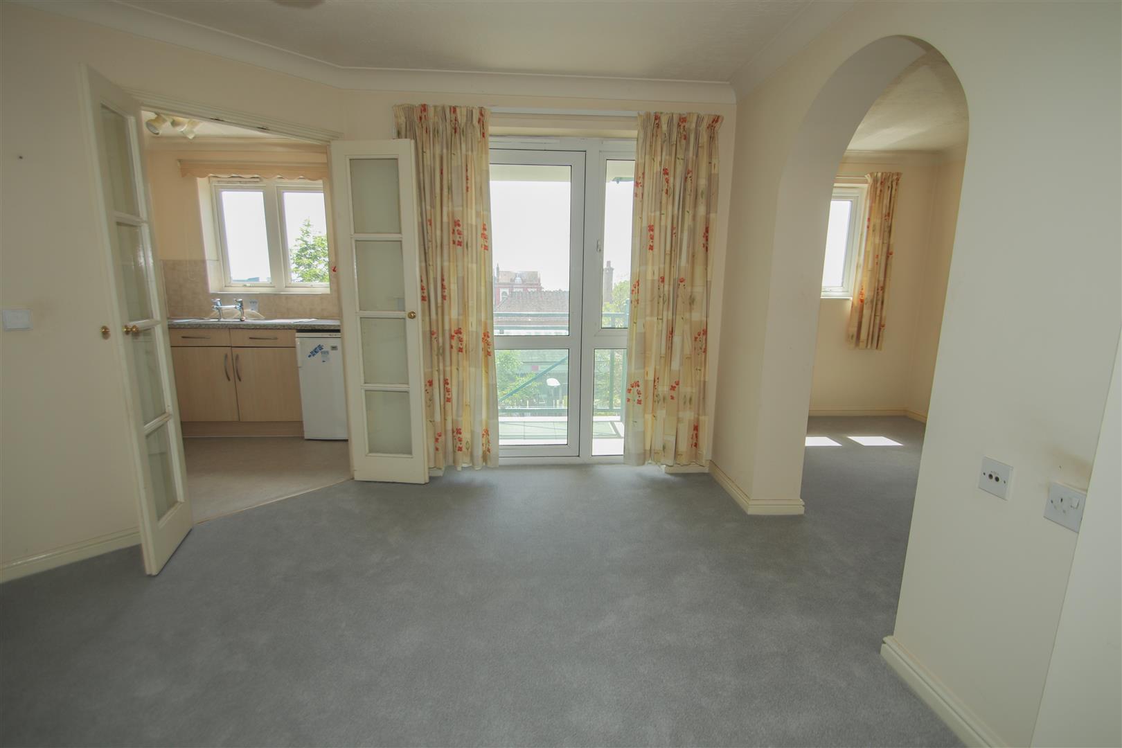 Appointmoor Montague Court, Hamlet Court Road, WestcliffOnSea